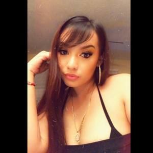 Meet your Posher, Crystal